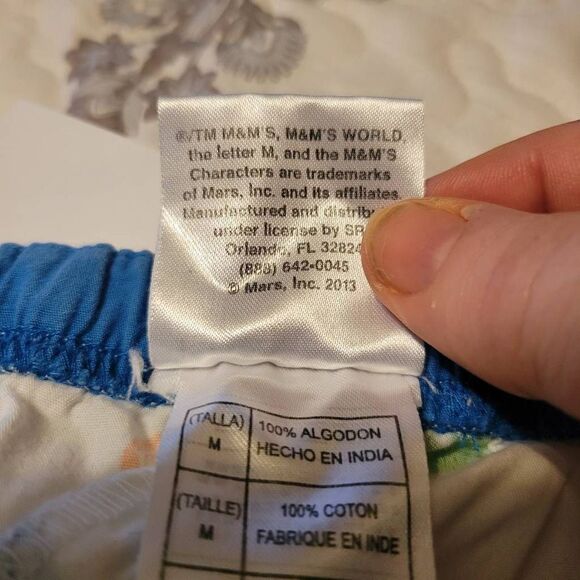 M & M Candy Pajama Scrub Pants Size Medium - Picture 6 of 6